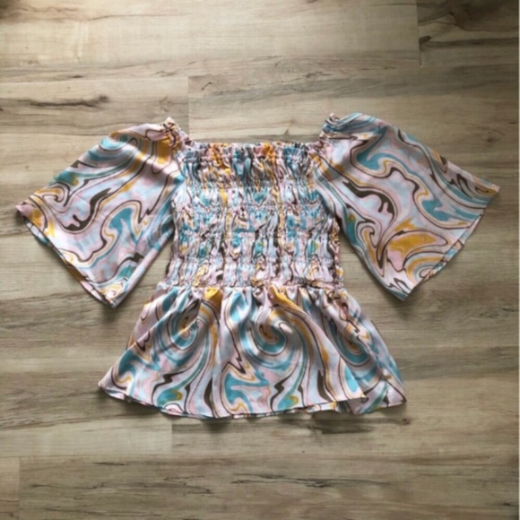 MASSIVE $10 SALE Chenault Pink Puff Sleeve Smocked Blouse - Picture 1 of 7